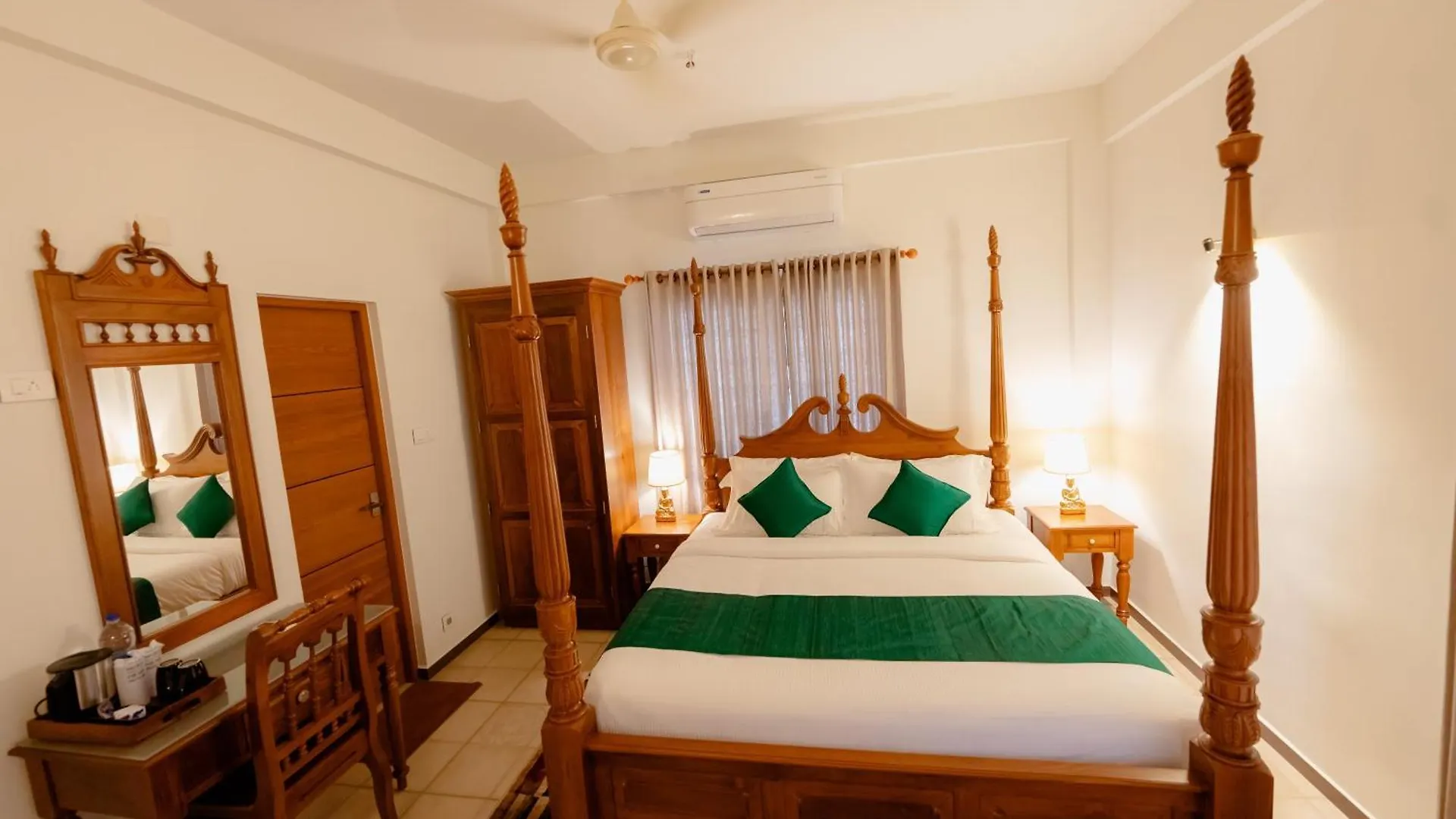Seacoast Inn Fortkochi Fort Kochi